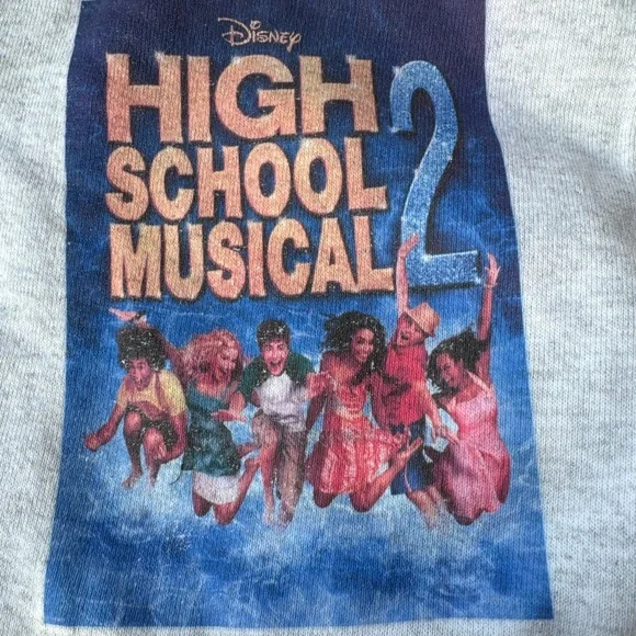 High School Musical 2 sweats - Picture 4 of 7